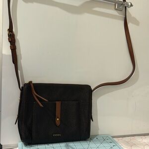 Fossil Gemma Crossbody Bag Black Pebble Leather Pockets Organizer